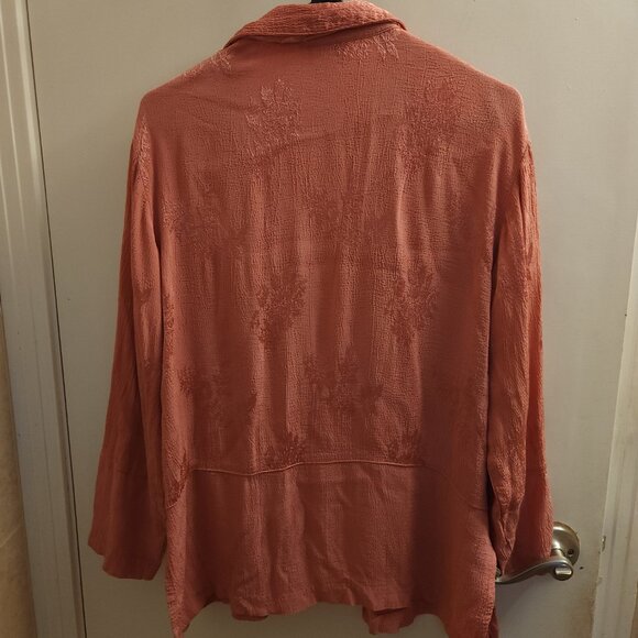 Caribe Pink Button Down Shirt - Picture 4 of 4